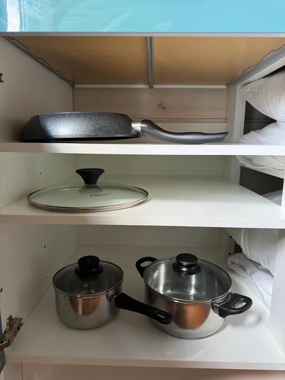 Уютный дом в лесу