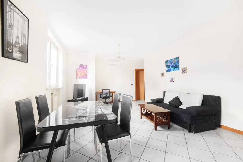 Квартира с 2 спальнями, балкон с видом на парк