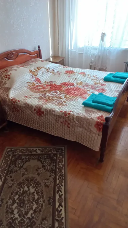 Двушка в районе рынка