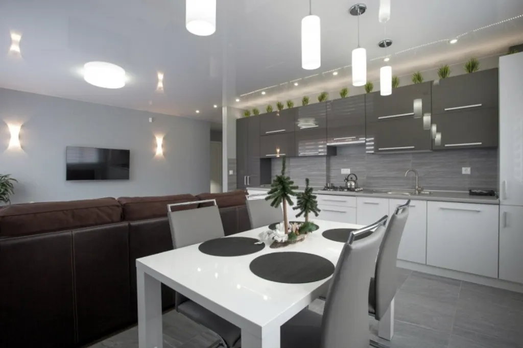 Квартира 2-комнатная Квартира — Калининград