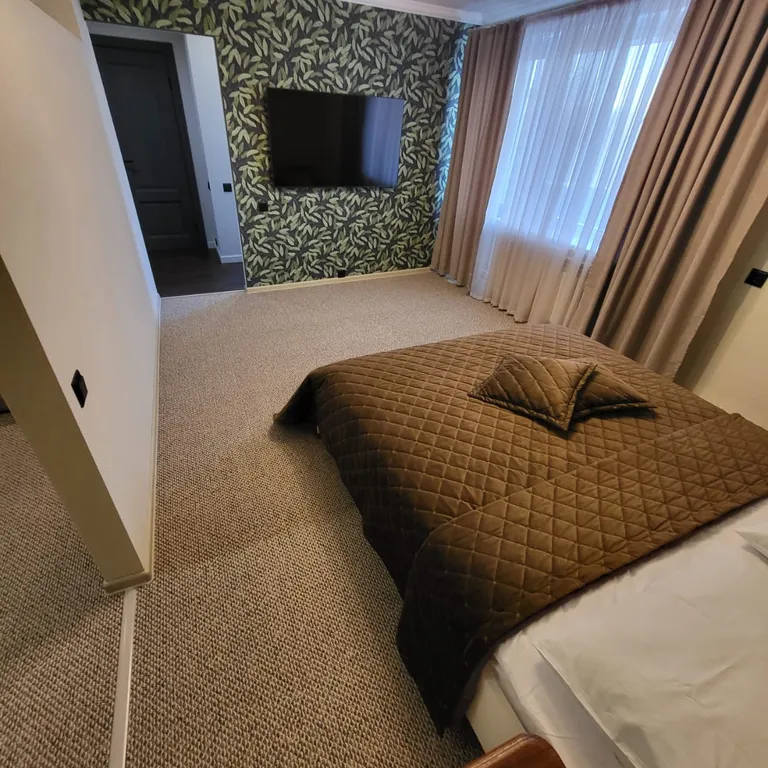 Полуторка в центре города