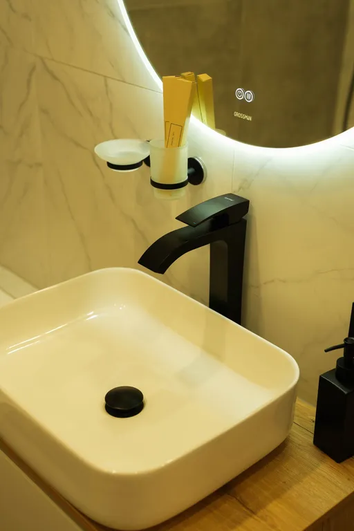 Студия Grenade