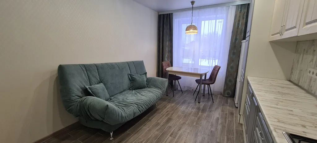 Атмосферная квартира — аренда посуточно в Новый