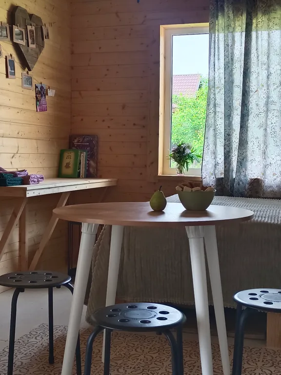 Домик на море