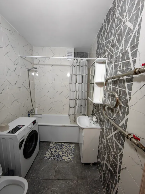 Двухкомнатная квартира в аэропорту с новым ремонтом