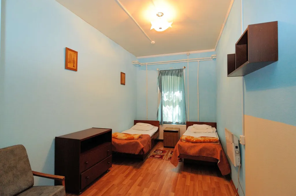 Коттедж 4-комнатный Дом — Луга