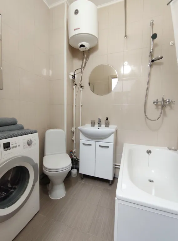 Студия на Венской