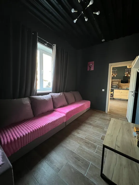 Дом Коттедж в черте города