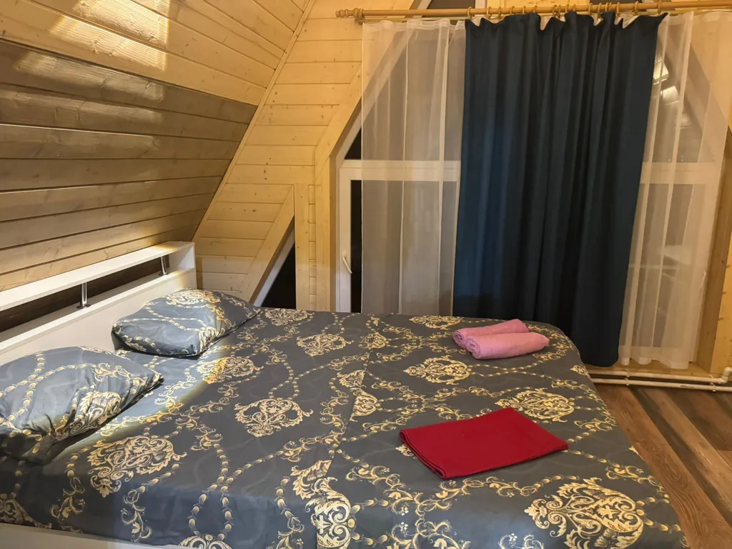 Уютный домик на базе отдыха глэмпинге "Салтыыковские бани - Мира пара"