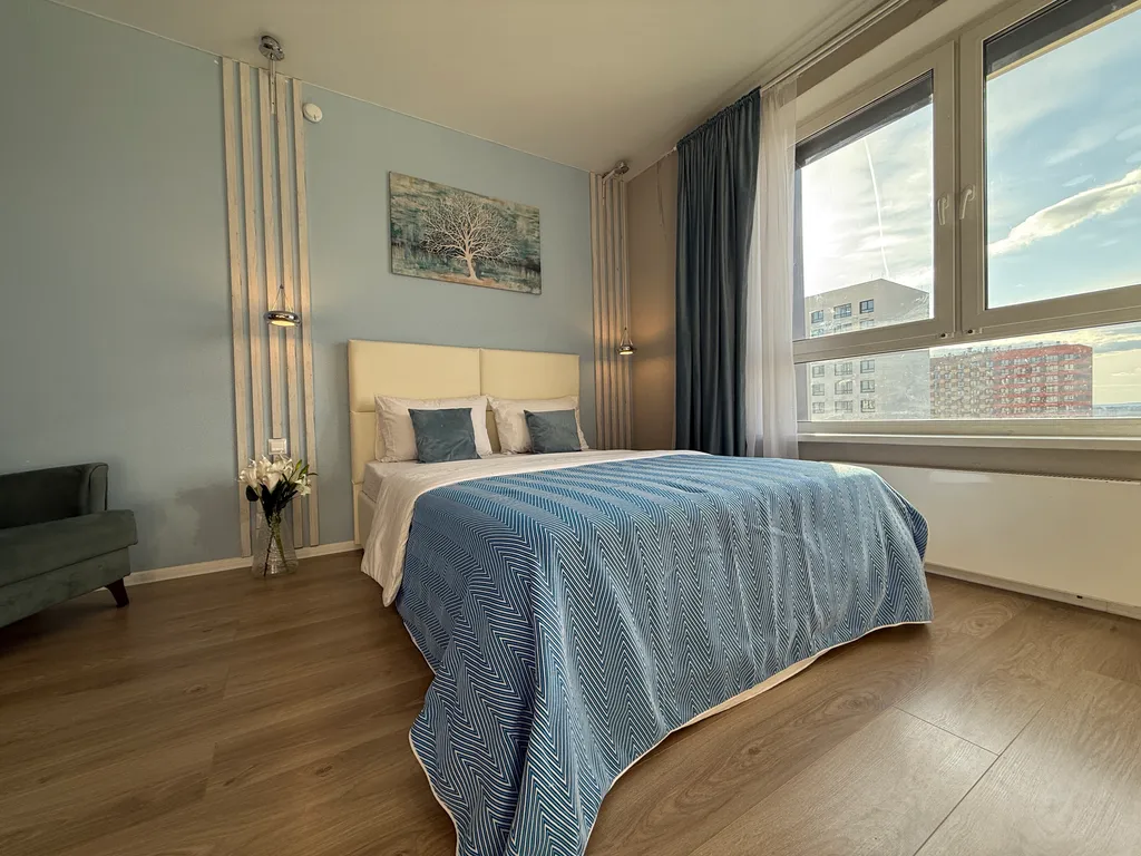 Тут хорошо на Проспекте Космонавтов