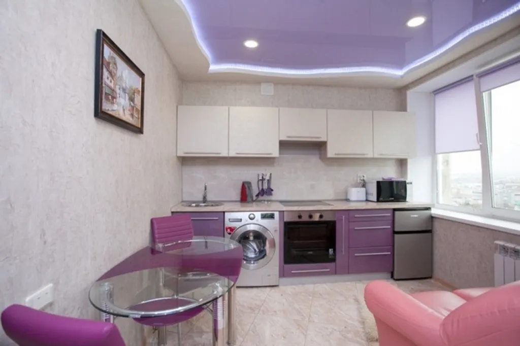 Шикарные двухкомнатные апартаменты на полощади Революции с джакузи