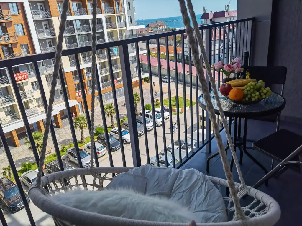 Студия у моря с бассейном на территории. Каравелла 112