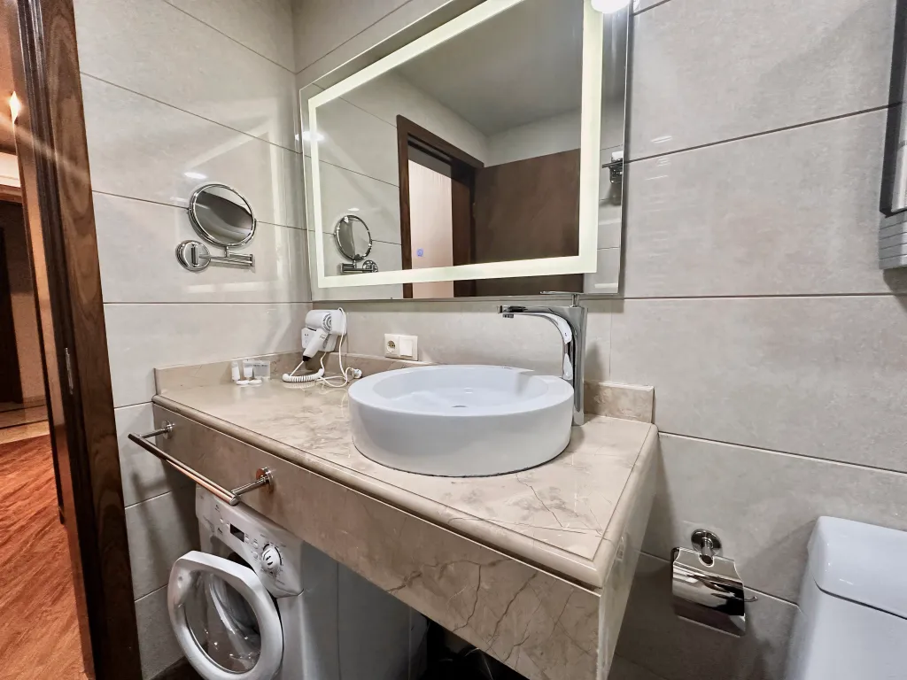 Романтичная студия с террасой Dreamland Oasis