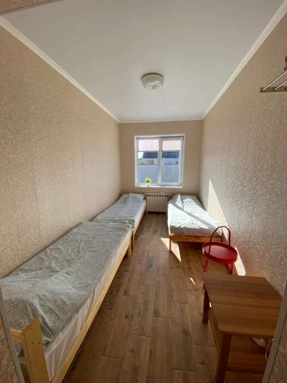 Уютный гостевой дворик в живописном тихом уголке