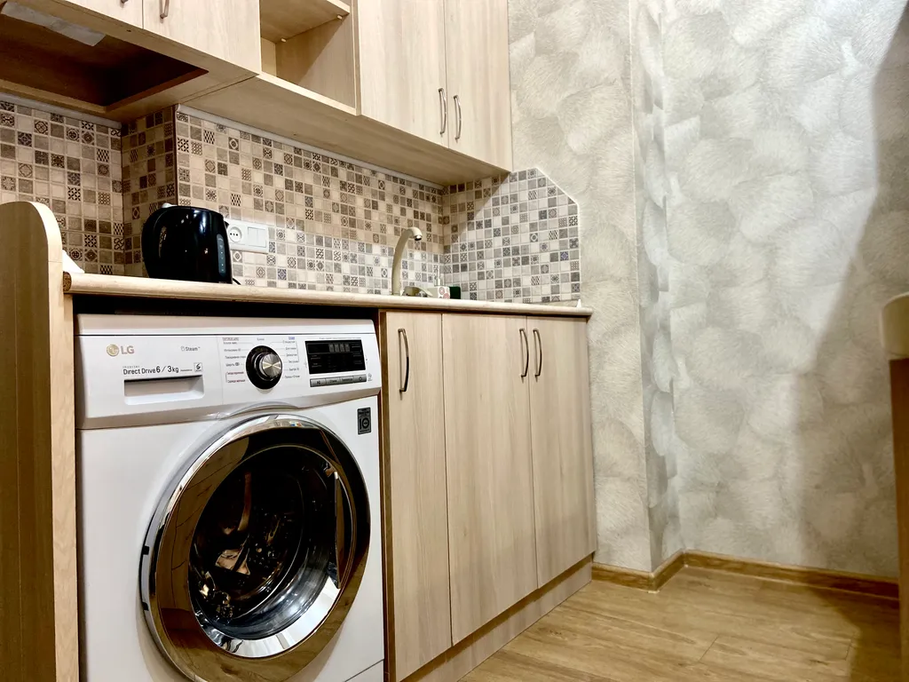 Happyapartments & tours