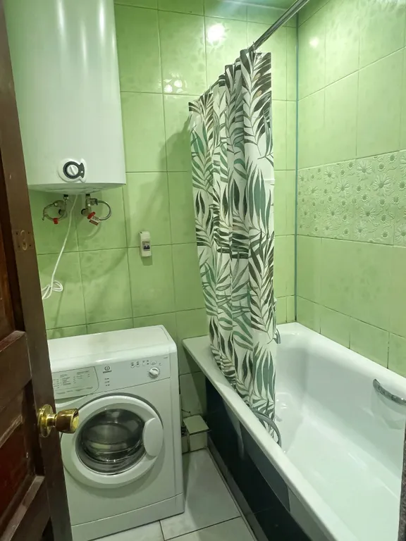 Просторная квартира в центре Сухума