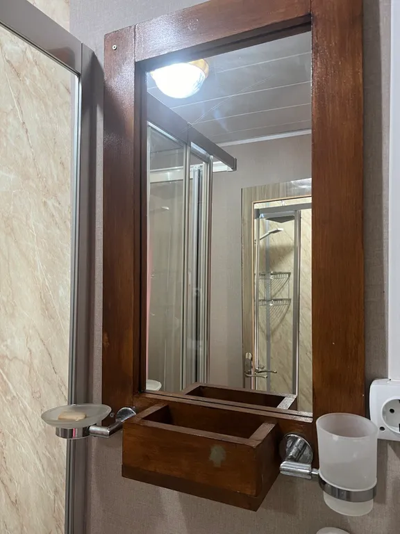 Бунгало в сосновом лесу на берегу Средиземного моря, Турция