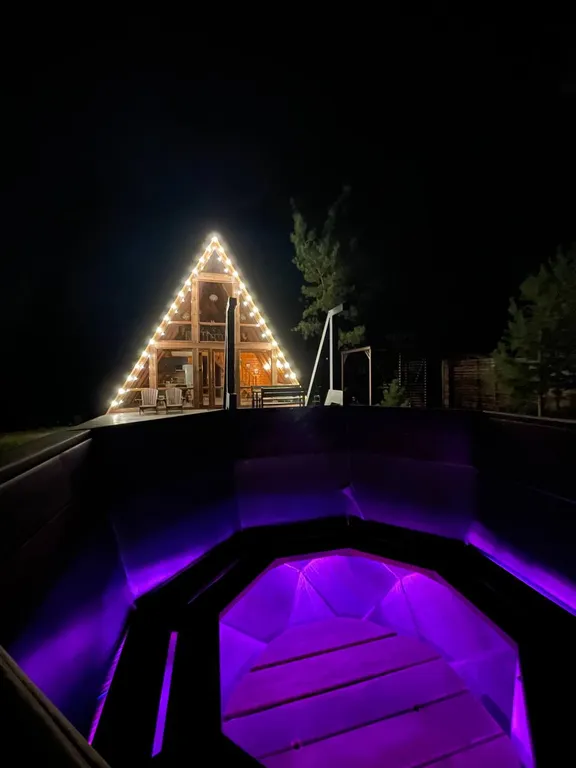 Коттедж Дом с баней и банным чаном на краю соснового леса — аренда посуточно в Рязань