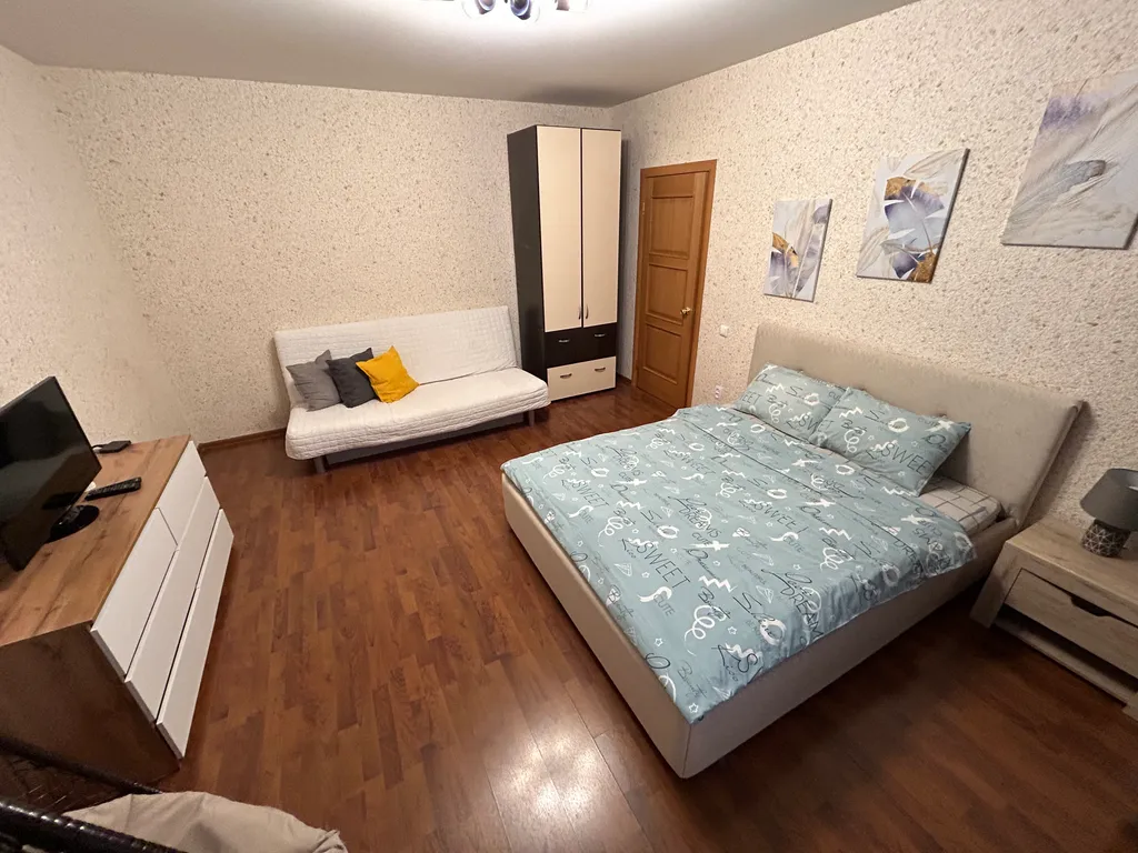 Квартира рядом с Волгой — аренда посуточно в Тольятти