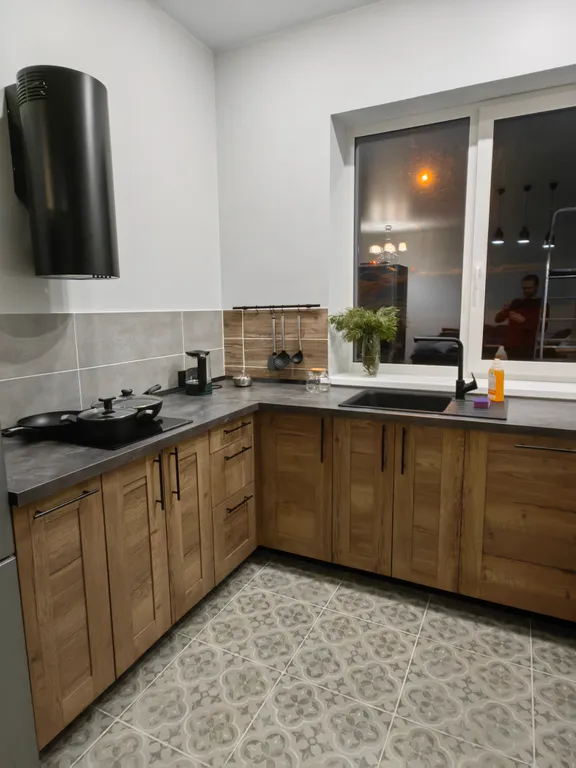 Дом у ручья