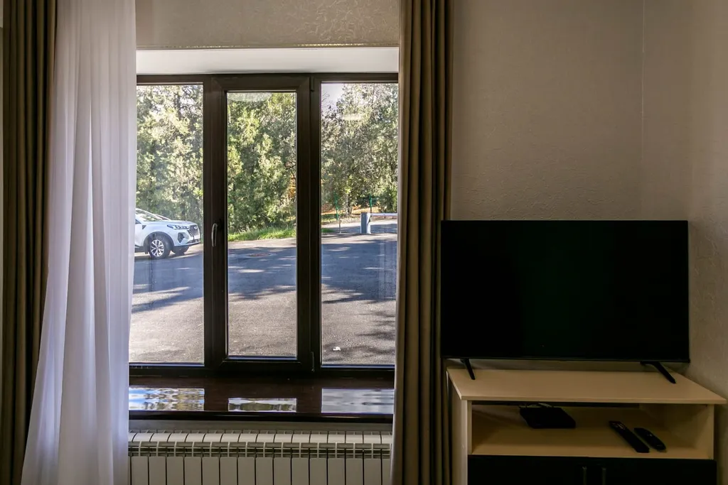 Дом в парке