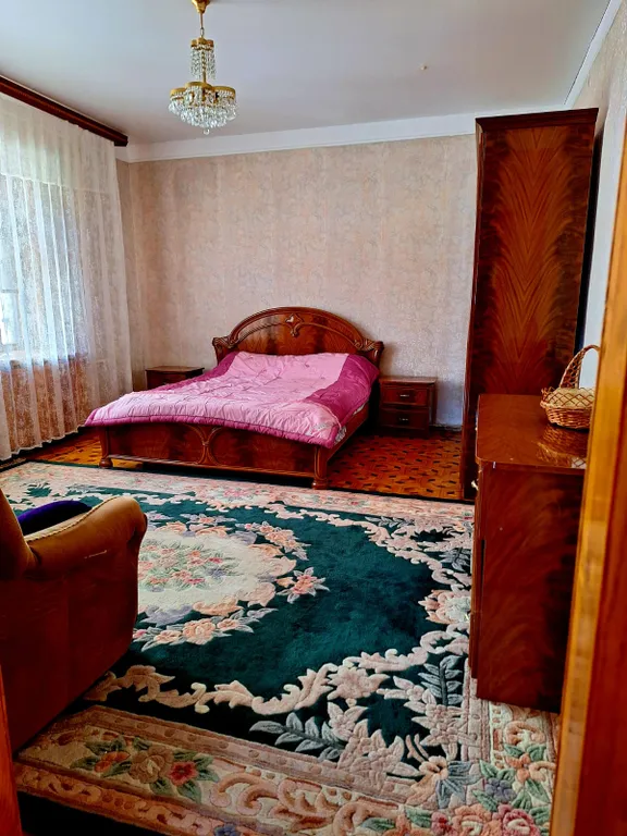 Уютный двухэтажный дом недалеко от моря