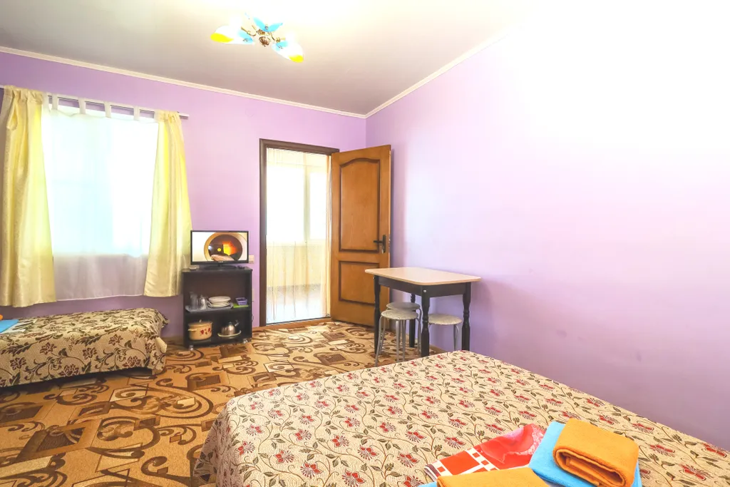 Квартира Комната — Кучугуры
