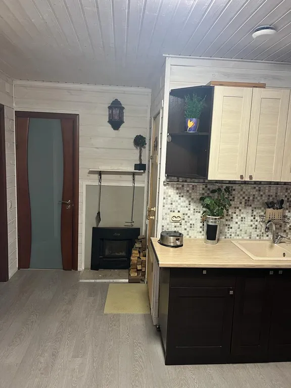 Дом с баней на берегу озера