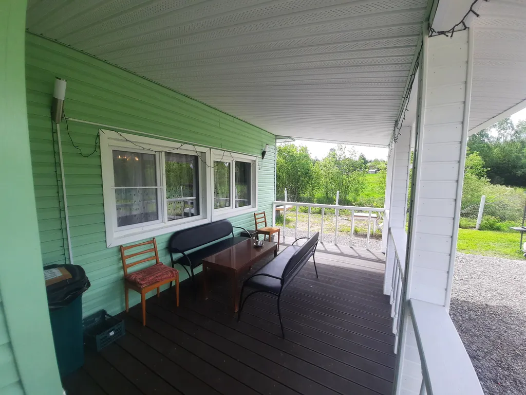 Дом на озере Вуокса с сауной и камином