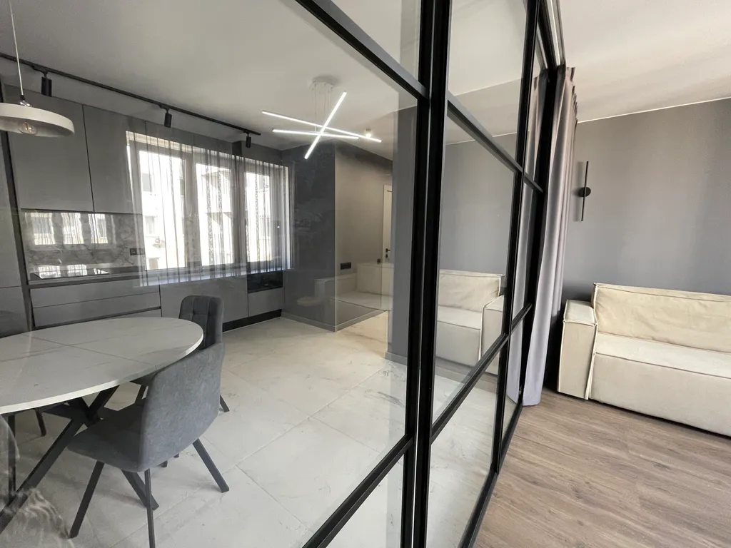 Абсолютно новая, роскошная квартира