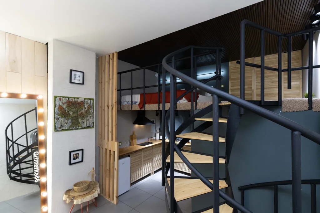 Двухуровневая лофт-студия