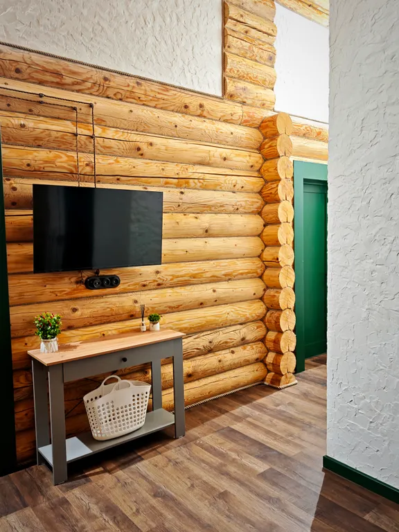 Лесной дом с тёплым бассейном, джакузи, сауной и сибирским чаном