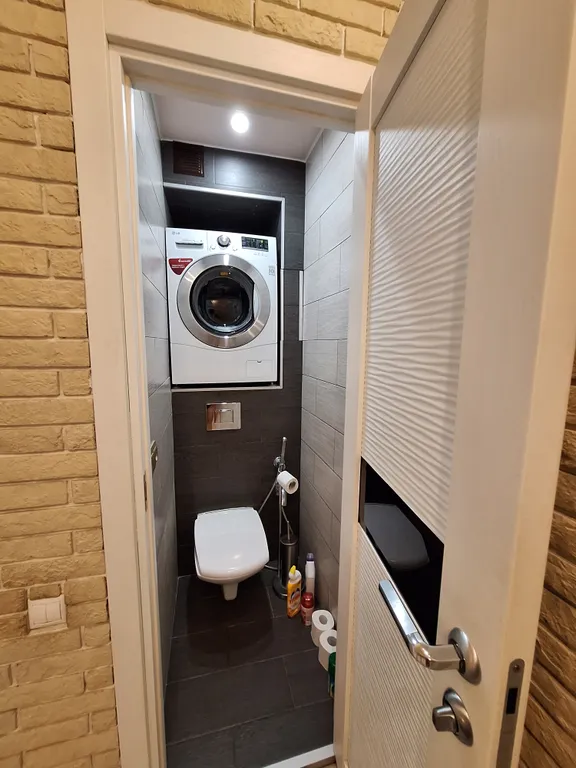 Квартира недалеко от ярмарки, стадиона и вокзала