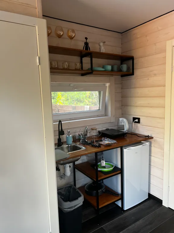 Уютный домик в сосновом лесу