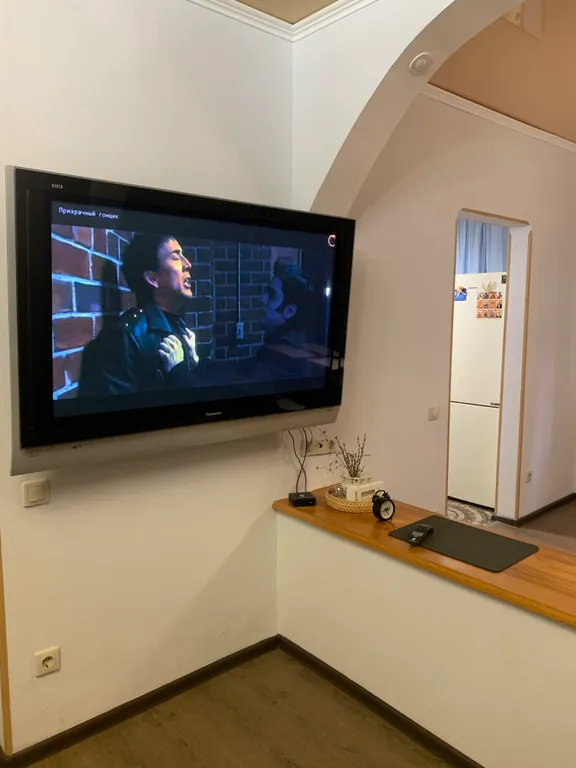 Просторная, уютная трёхкомнатная квартира в центре Пицунды