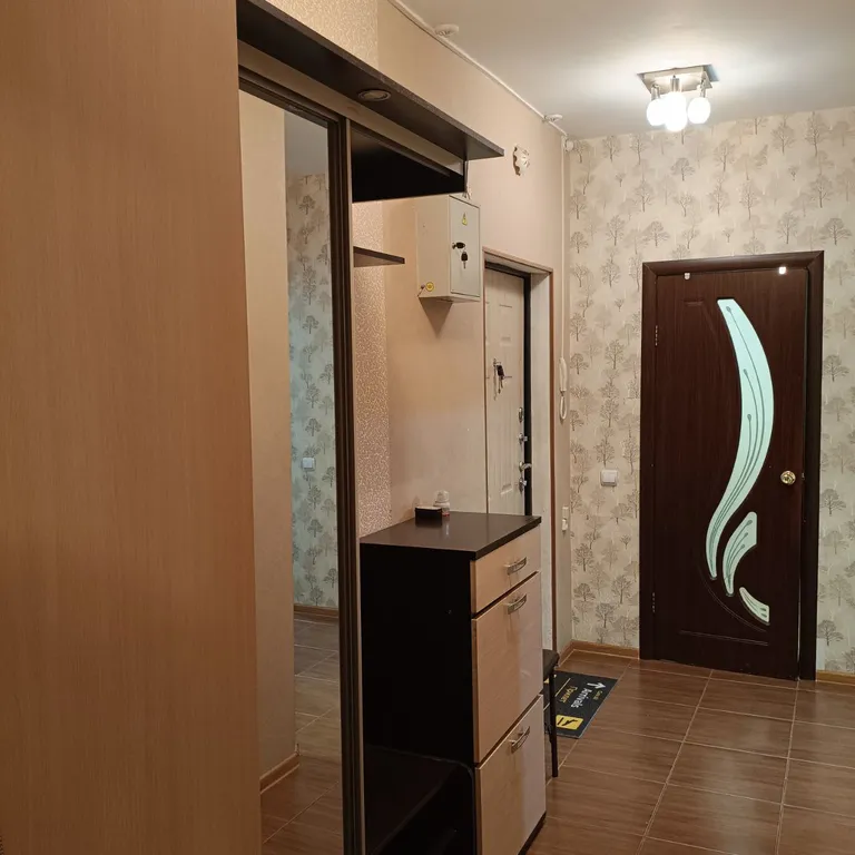 Квартира 2-комнатная квартира с отдельной кухней около аэропорта — Иркутск