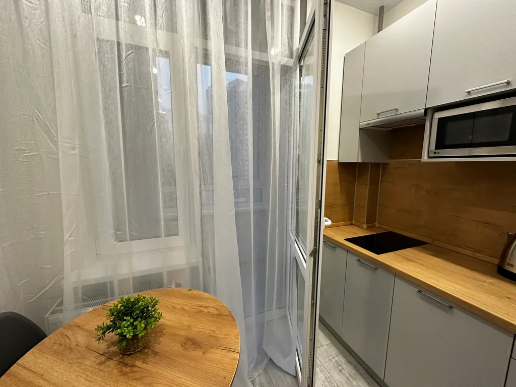 Стильная квартира с новым ремонтом в элитном жилом комплексе