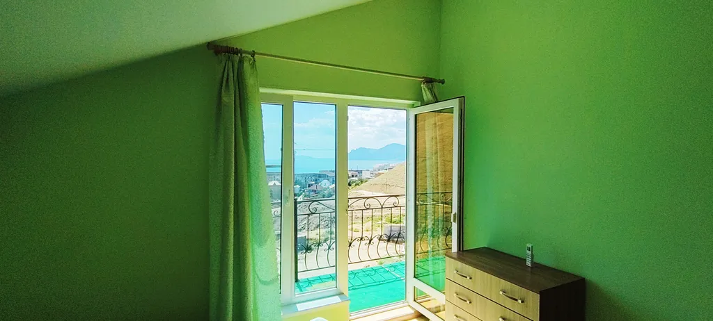 Апартаменты с балконами и панорамным видом на море и горы