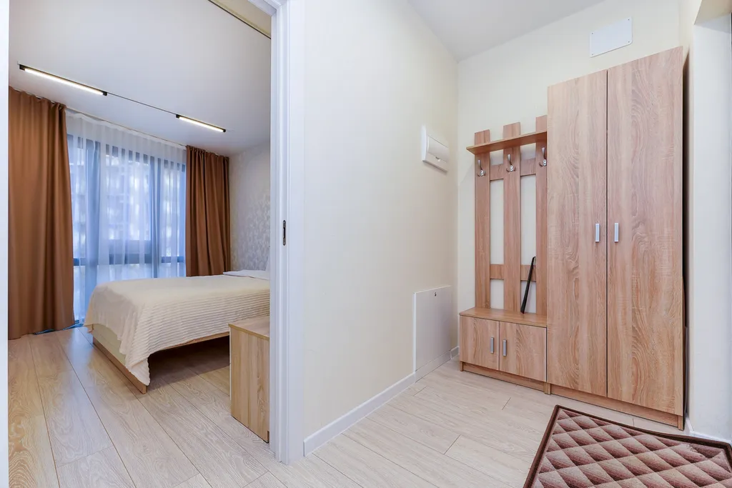 Трехкомнатная квартира у моря с балконом!