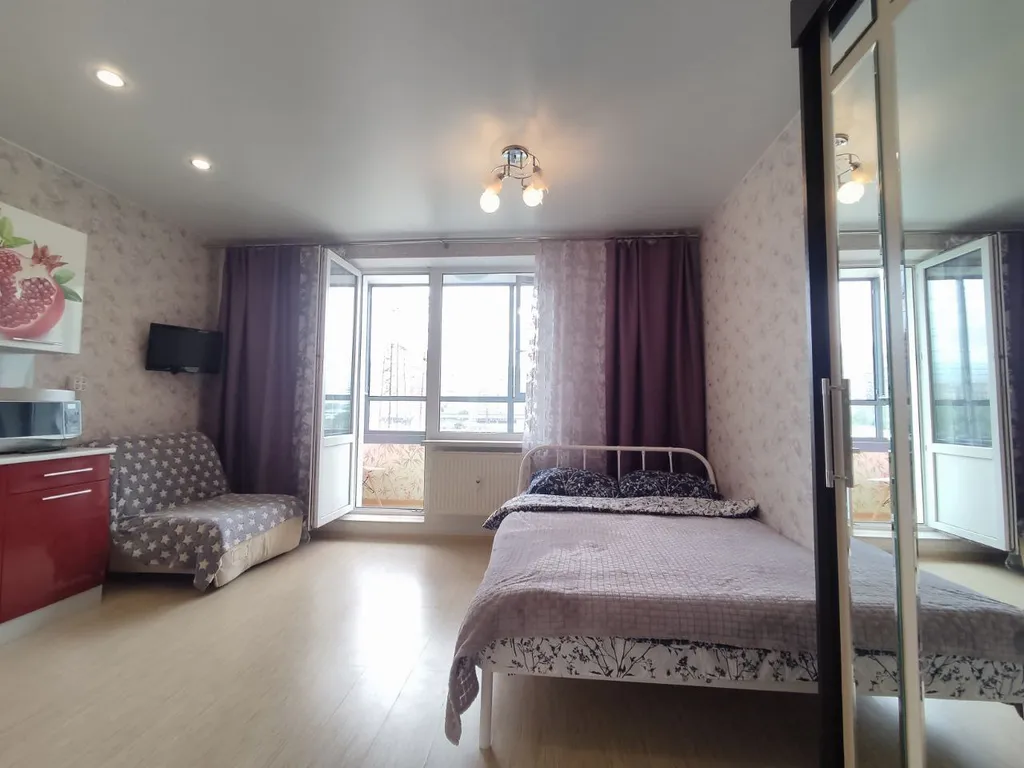 Квартира Уютная студия первый дом от метро — аренда посуточно в Мурино