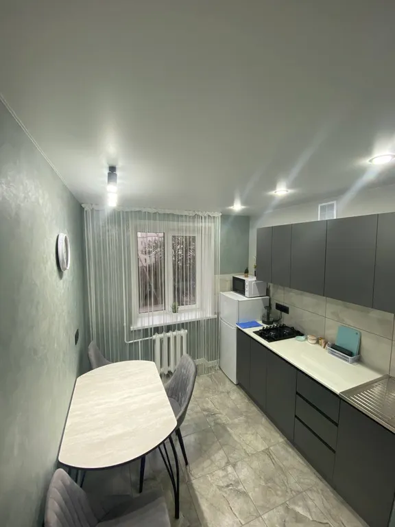 Уютная 2-комнатная квартира с новым ремонтом в тихом центре