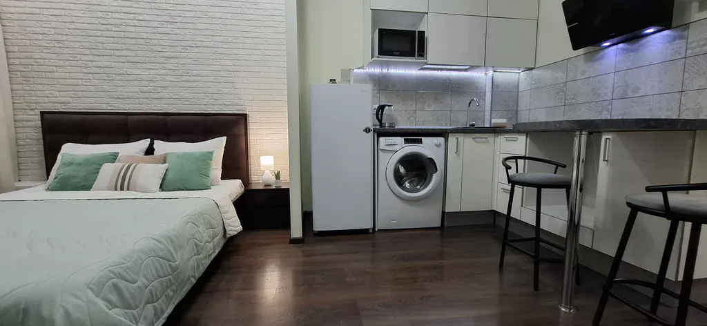 Студия с видом на Ангару