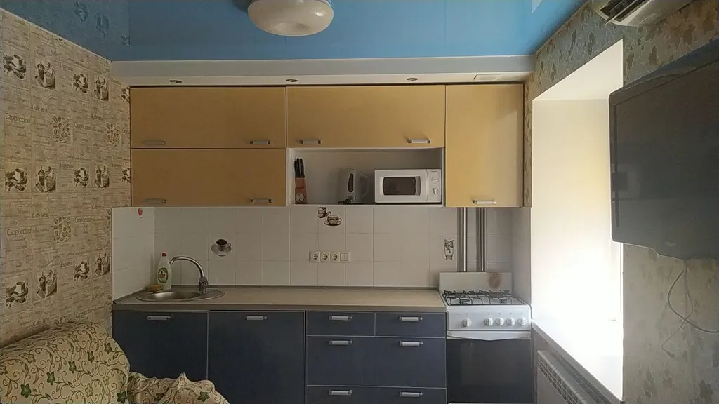 Уютная студия рядом с Авророй и метро Спортивная