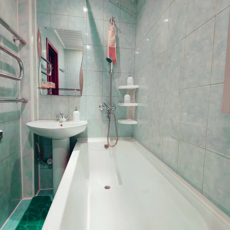 Квартира Бюджетная квартира "Дёшево и СерДЕЧНО". — Кировск