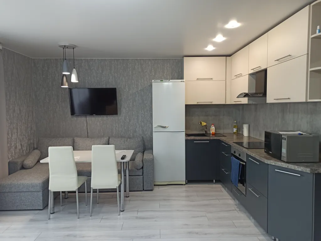 Уютная квартира-студия при въезде в город со стороны Минска