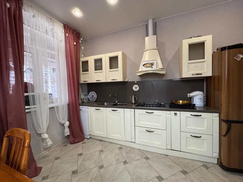 Апартаменты у горы Сорочаны