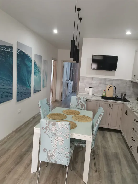 3-х комнатная квартира с бассейном