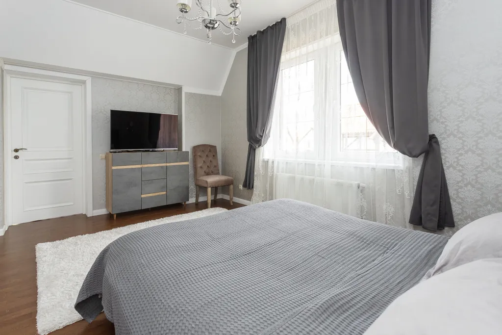 Дом с сауной и теплым бассейном