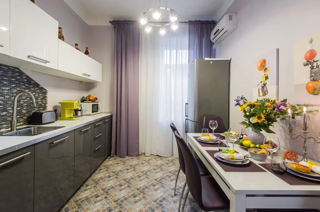 Квартира Потрясающая 4-комнатная квартира у Кремля — Москва