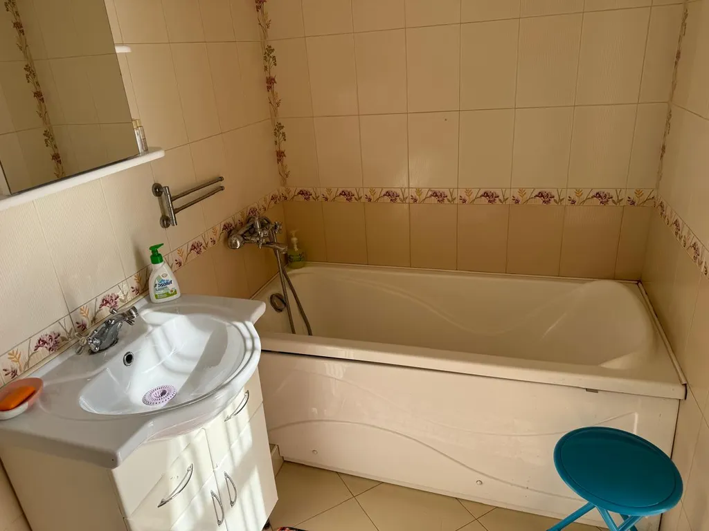 Элитный просторный красивый дом в центре города